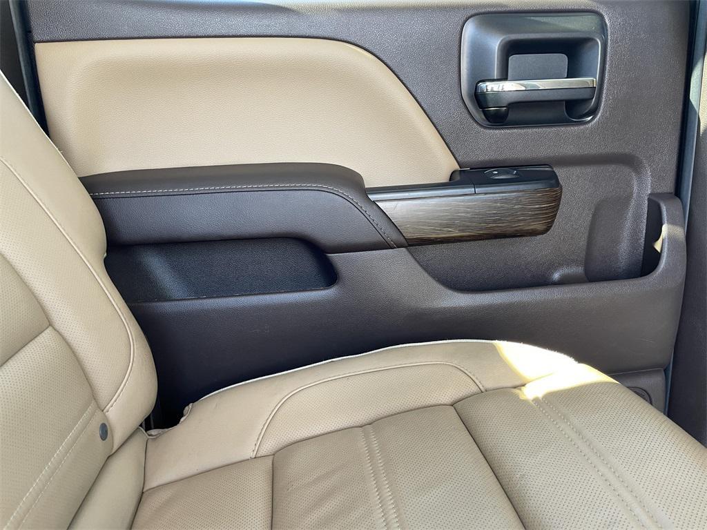 used 2017 GMC Sierra 1500 car, priced at $27,000