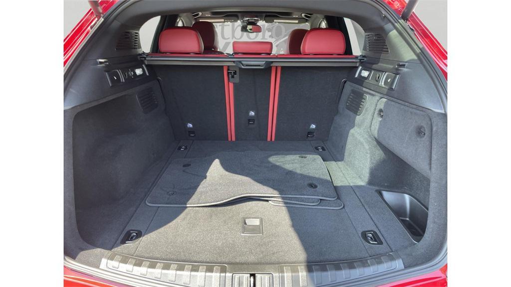 used 2022 Alfa Romeo Stelvio car, priced at $28,000