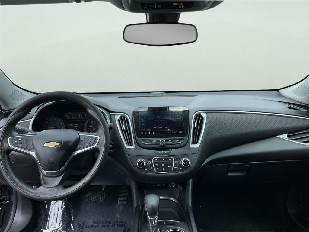 used 2022 Chevrolet Malibu car, priced at $17,000