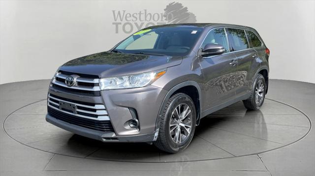 used 2019 Toyota Highlander car, priced at $26,000