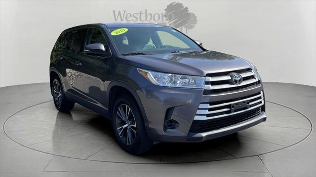 used 2019 Toyota Highlander car, priced at $26,000