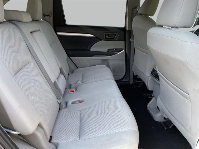 used 2019 Toyota Highlander car, priced at $26,000