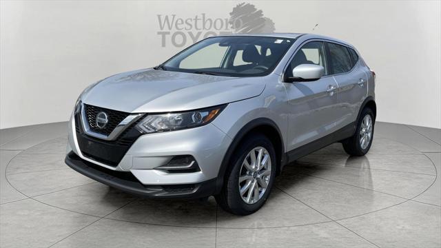used 2022 Nissan Rogue Sport car, priced at $18,000