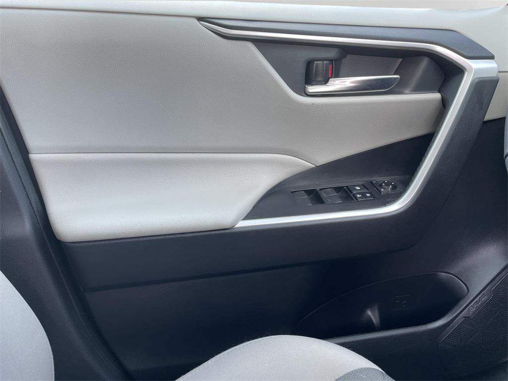 used 2021 Toyota RAV4 car, priced at $25,600
