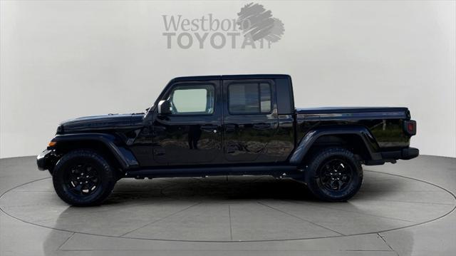 used 2021 Jeep Gladiator car, priced at $25,500