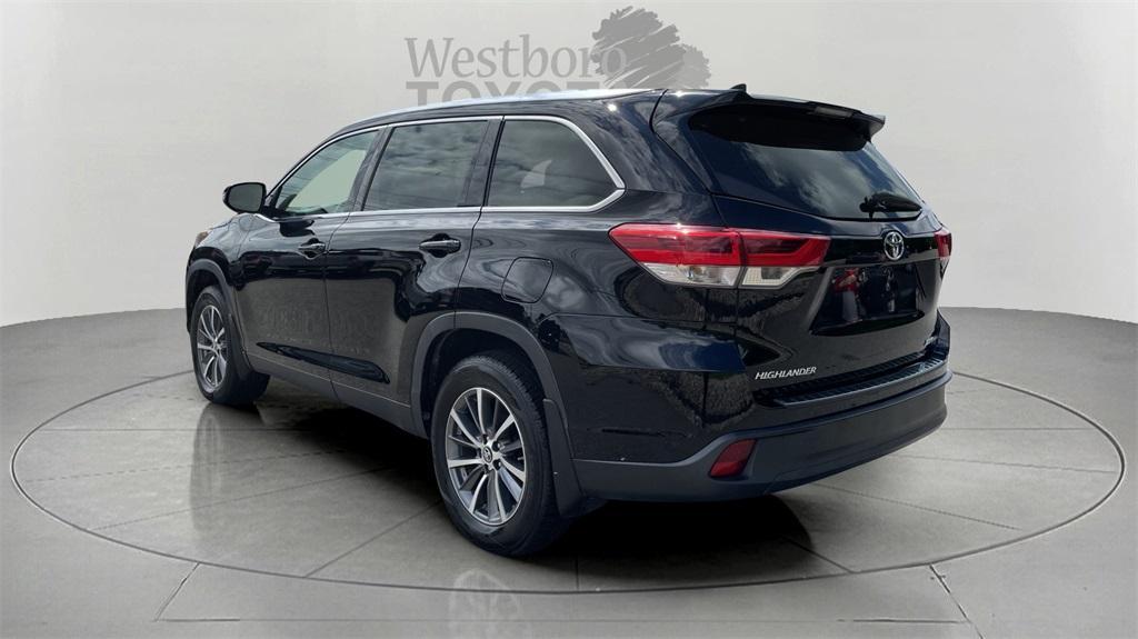 used 2019 Toyota Highlander car, priced at $27,000