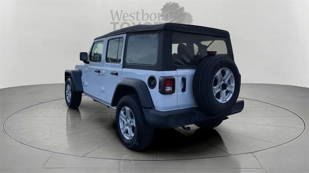 used 2021 Jeep Wrangler Unlimited car, priced at $27,000