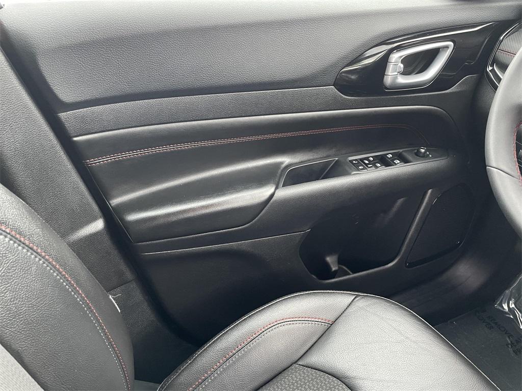 used 2025 Jeep Compass car, priced at $24,000