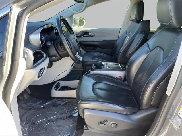 used 2021 Chrysler Pacifica Hybrid car, priced at $25,000