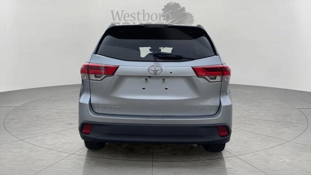 used 2019 Toyota Highlander car, priced at $26,000
