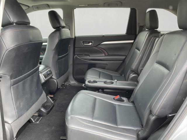 used 2019 Toyota Highlander car, priced at $26,000