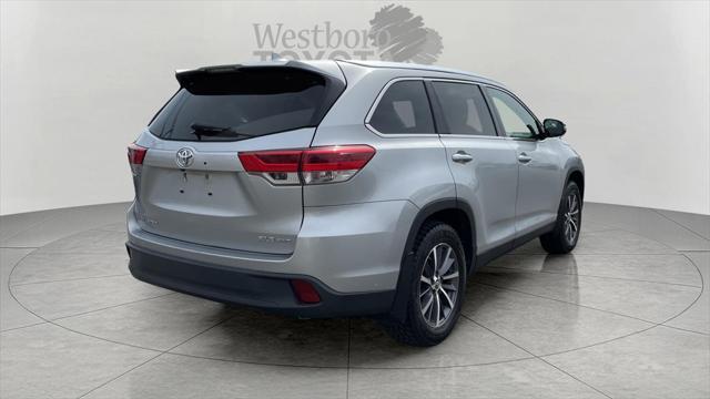 used 2019 Toyota Highlander car, priced at $26,000