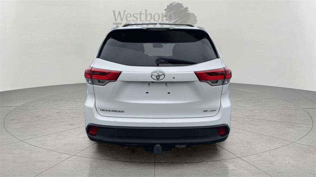 used 2018 Toyota Highlander car, priced at $20,000