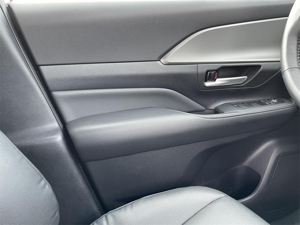 used 2024 Toyota Grand Highlander car, priced at $46,000