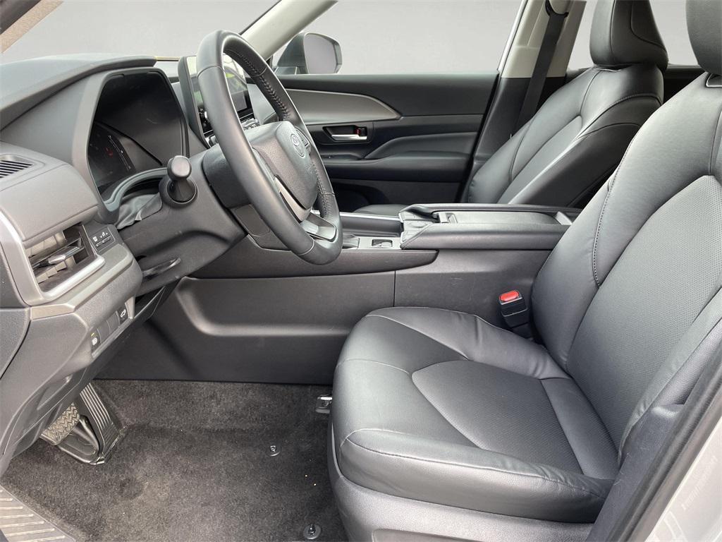used 2024 Toyota Grand Highlander car, priced at $46,000