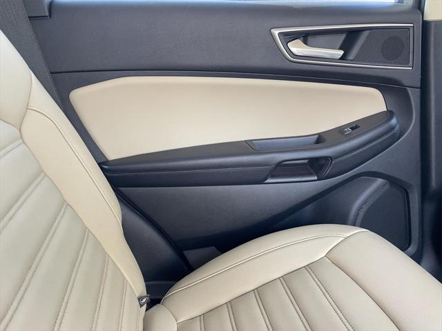 used 2022 Ford Edge car, priced at $22,000