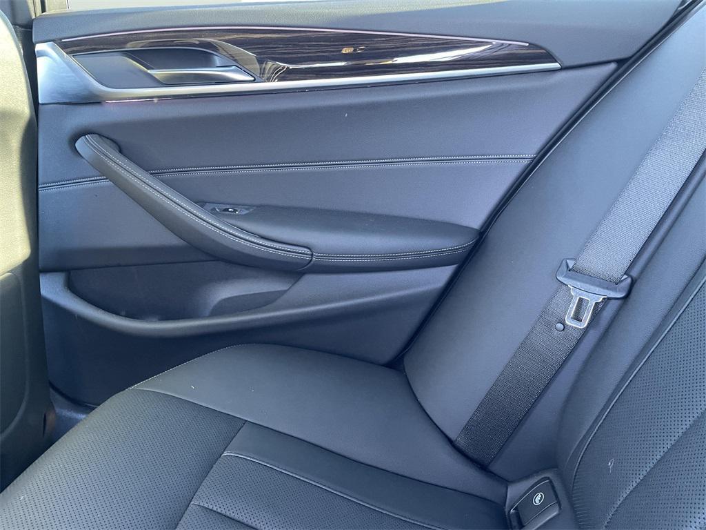 used 2021 BMW 540 car, priced at $31,000