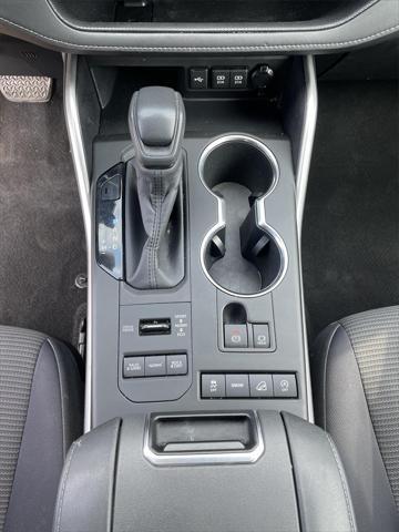 used 2020 Toyota Highlander car, priced at $24,000
