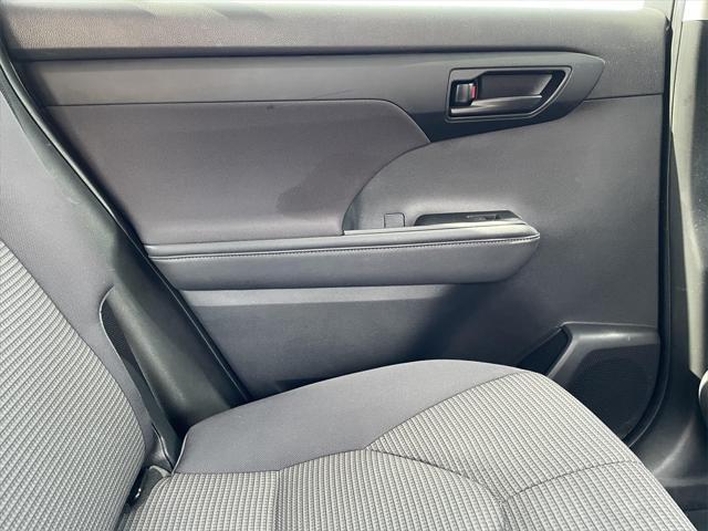 used 2020 Toyota Highlander car, priced at $24,000