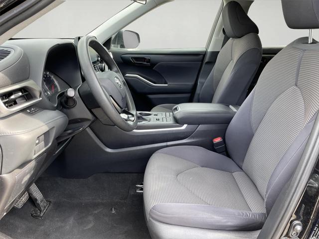 used 2020 Toyota Highlander car, priced at $24,000