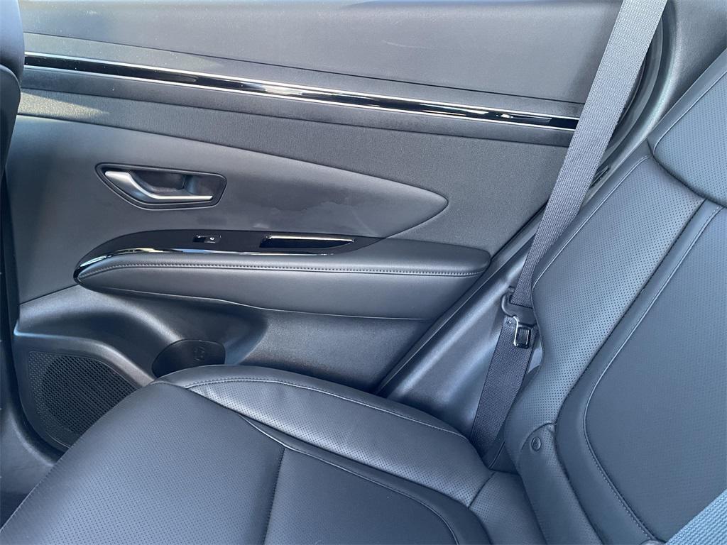 used 2023 Hyundai TUCSON Hybrid car, priced at $24,000