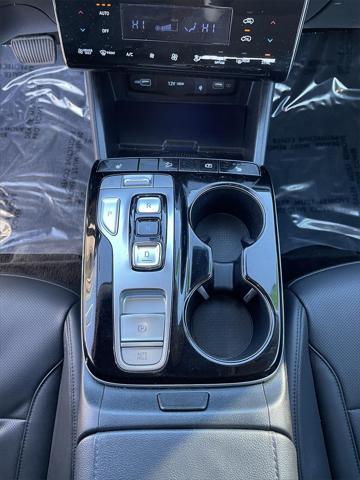used 2023 Hyundai TUCSON Hybrid car, priced at $28,000