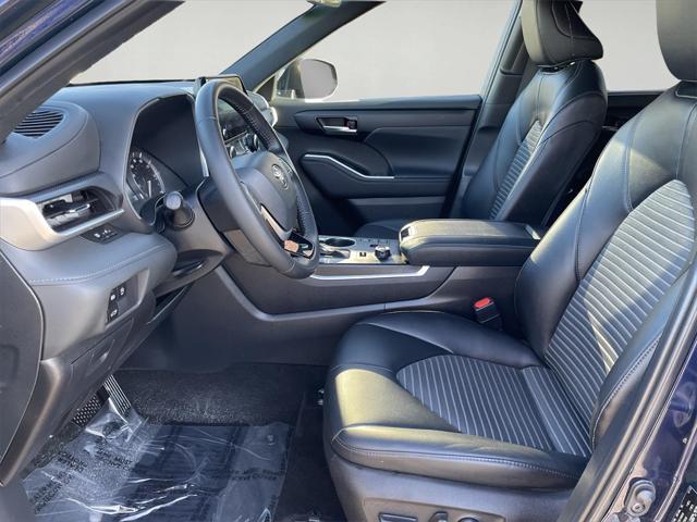 used 2024 Toyota Highlander car, priced at $44,000