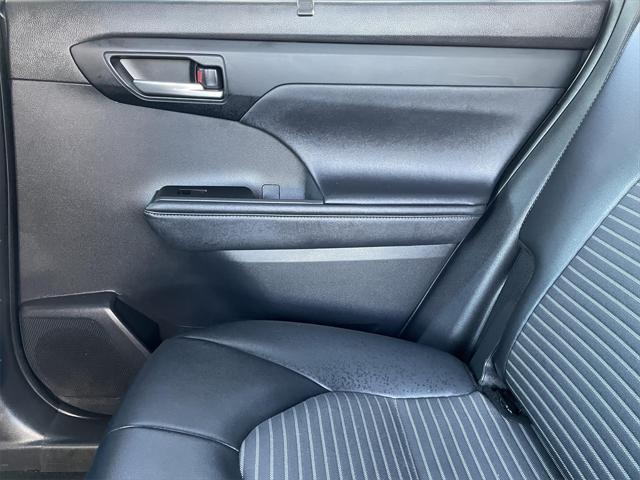 used 2024 Toyota Highlander car, priced at $44,000