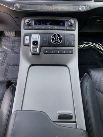 used 2022 Hyundai Palisade car, priced at $34,000
