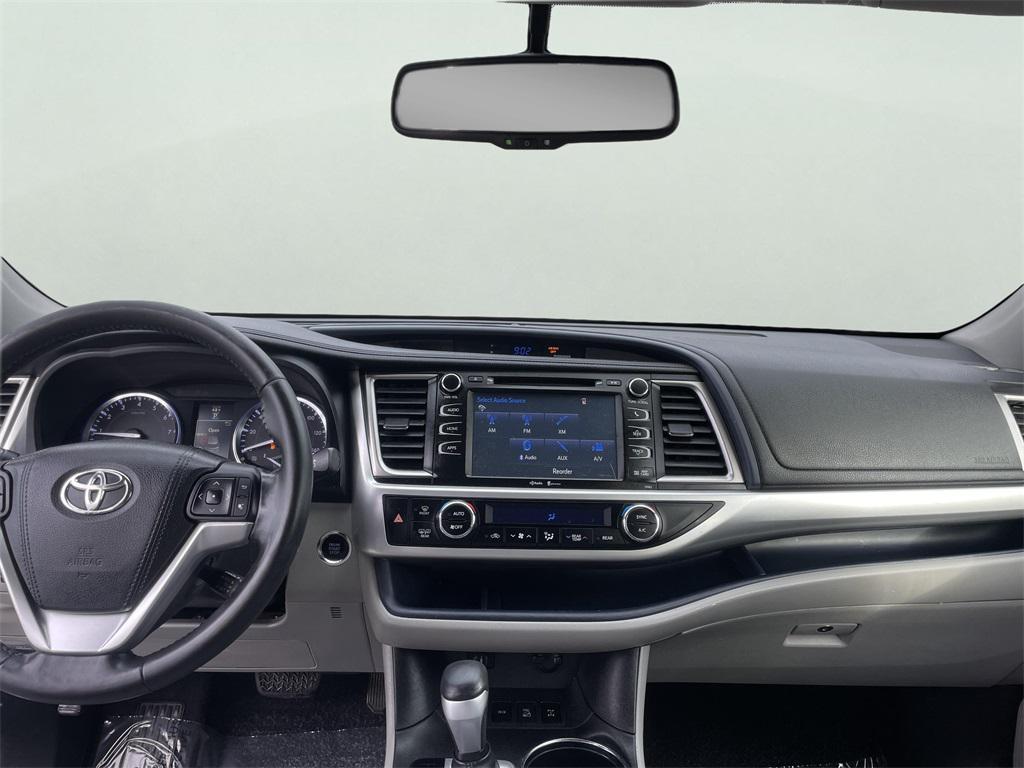 used 2015 Toyota Highlander car, priced at $12,000