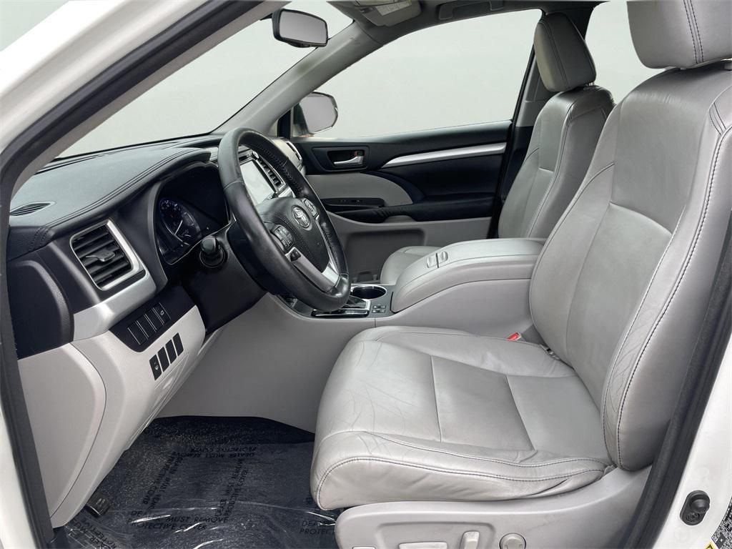 used 2015 Toyota Highlander car, priced at $12,000