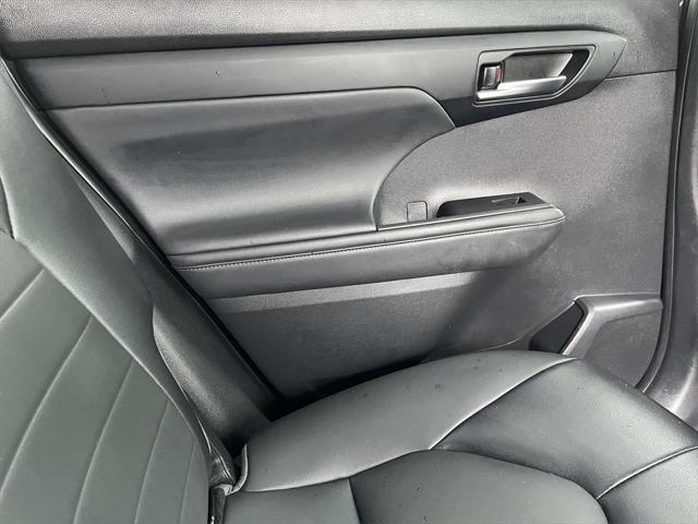 used 2022 Toyota Highlander car, priced at $37,000