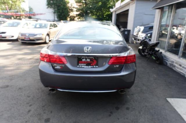 used 2013 Honda Accord car, priced at $11,488