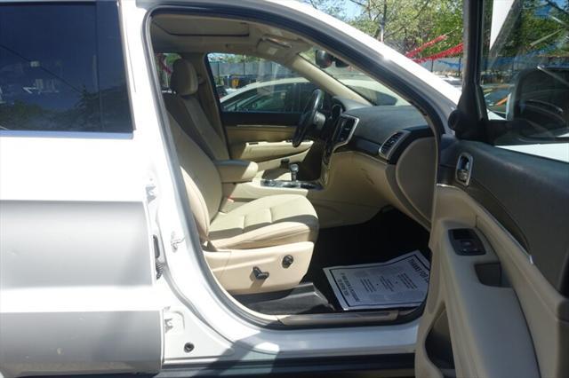 used 2014 Jeep Grand Cherokee car, priced at $8,788