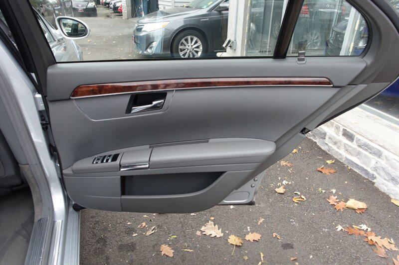 used 2007 Mercedes-Benz S-Class car, priced at $7,998