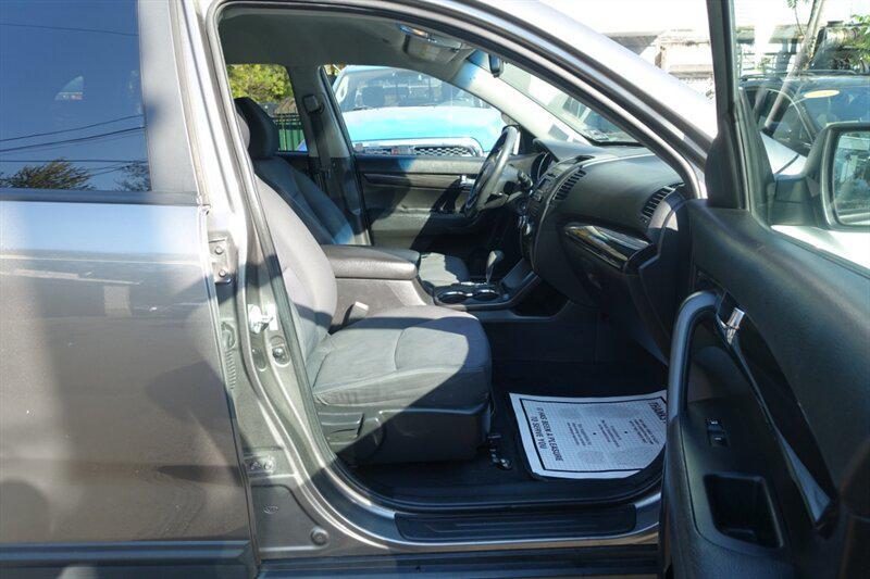 used 2011 Kia Sorento car, priced at $6,995