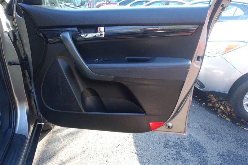 used 2011 Kia Sorento car, priced at $6,995