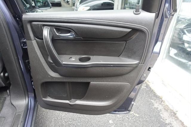 used 2013 Chevrolet Traverse car, priced at $6,988