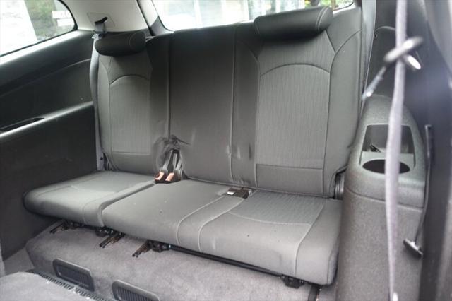 used 2013 Chevrolet Traverse car, priced at $6,988