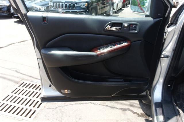 used 2005 Acura MDX car, priced at $3,988