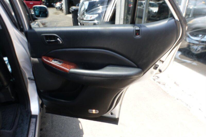 used 2005 Acura MDX car, priced at $3,988