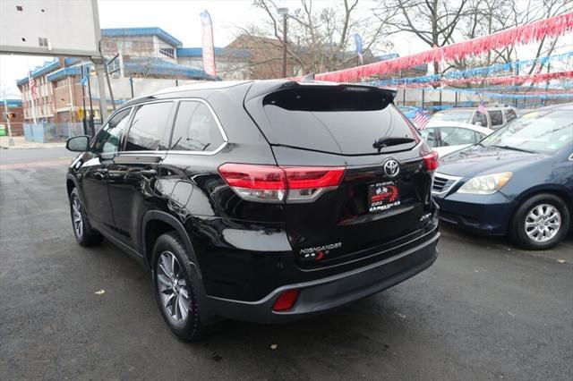 used 2017 Toyota Highlander car, priced at $19,978