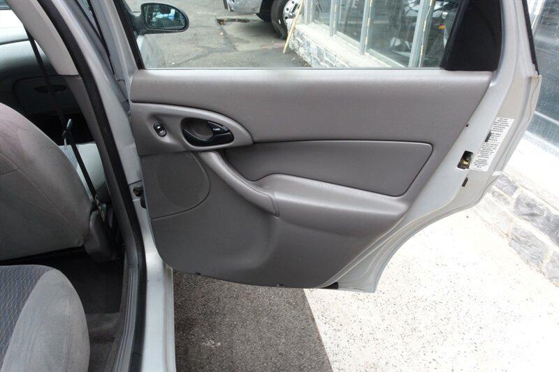 used 2001 Ford Focus car, priced at $3,788