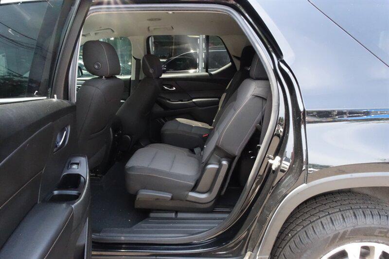 used 2019 Chevrolet Traverse car, priced at $6,988