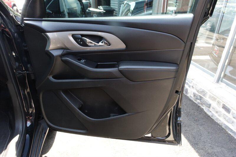 used 2019 Chevrolet Traverse car, priced at $6,988