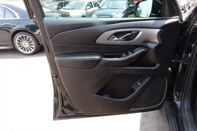 used 2019 Chevrolet Traverse car, priced at $6,988