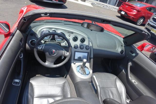 used 2007 Pontiac Solstice car, priced at $9,995