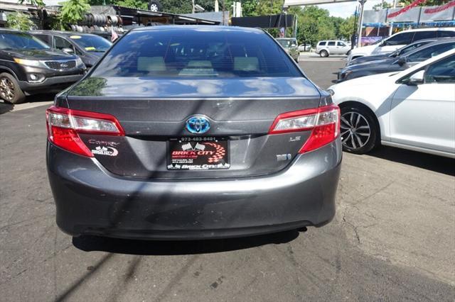 used 2012 Toyota Camry Hybrid car, priced at $9,500