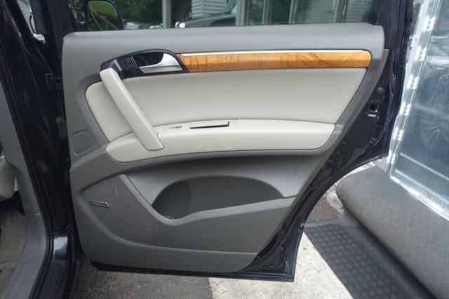 used 2009 Audi Q7 car, priced at $4,488