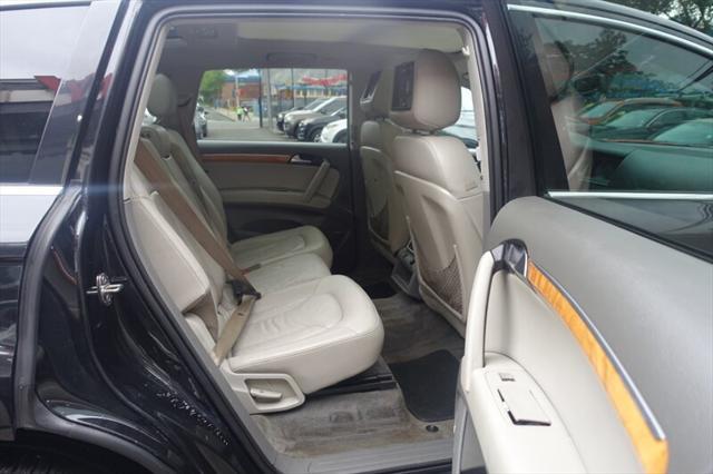 used 2009 Audi Q7 car, priced at $4,488